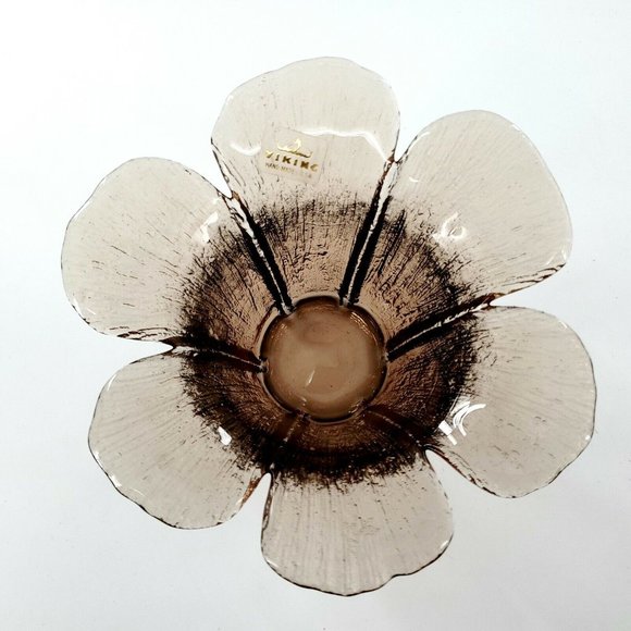 Vikings Glass Floral Design Small Vase-Great Condition - Picture 3 of 8